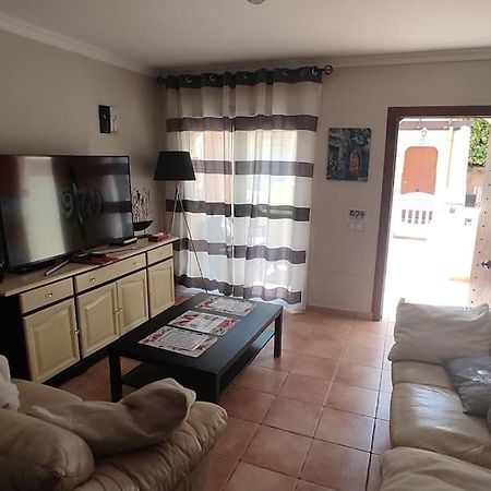 Casa Donn - El Sultan 63 - Luxury 3 Bed Villa With Fast Fibre Internet คอร์ราเลโฮ ภายนอก รูปภาพ